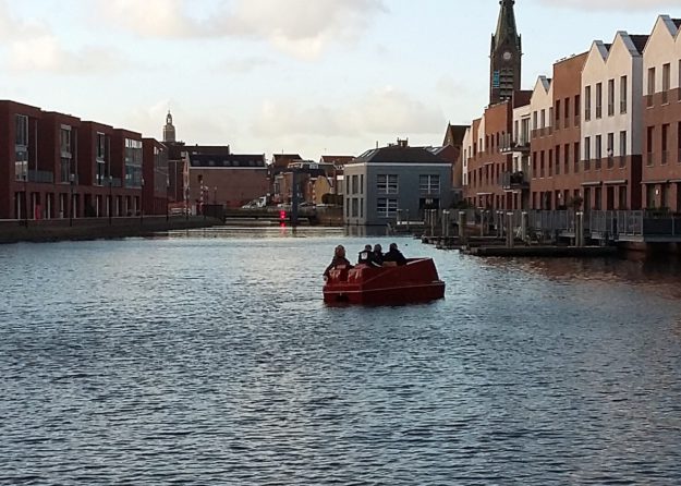 jules-dock-shaping_waterfiets_eps_frezen_maritiem_mallenbouw_composiet