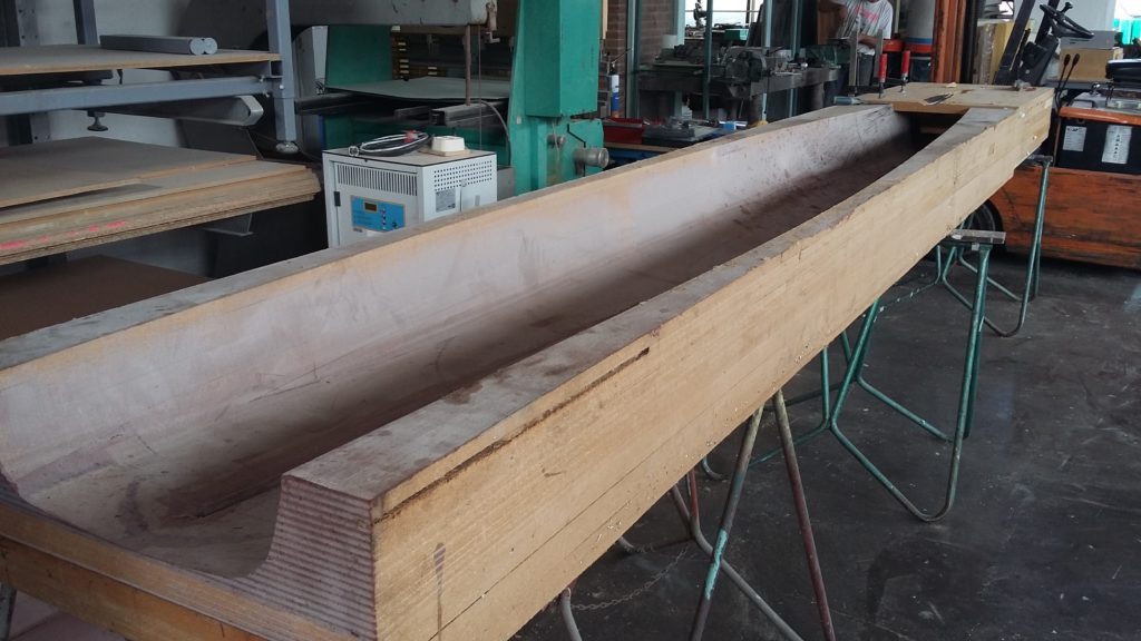 jules-dock-shaping_roeiskif_maritiem_frezen_mdf_composiet_mallenbouw_maritiem_world_rowing_2016_volans jules-dock-shaping_roeiskif_maritiem_frezen_mdf_composiet_mallenbouw_maritiem_world_rowing_2016_volans