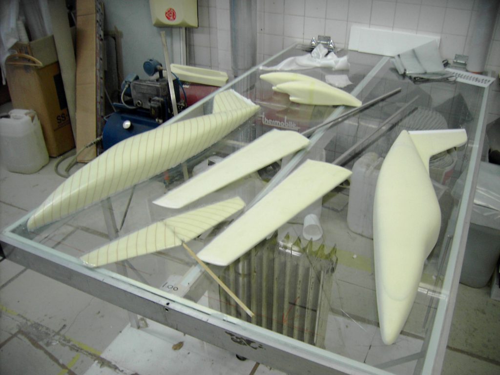 jules-dock-shaping_cnc_frezen_pir_vliegtuig_modelbouw_1 jules-dock-shaping_cnc_frezen_pir_vliegtuig_modelbouw_1