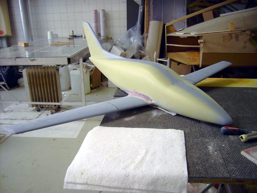 jules-dock-shaping_cnc_frezen_pir_vliegtuig_modelbouw_2