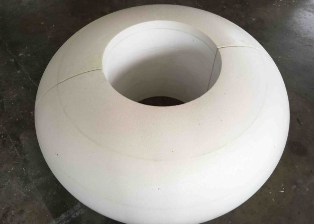 jules-dock-shaping_cnc_frezen_eps_polyesterhars_decorbouw_koningsdag