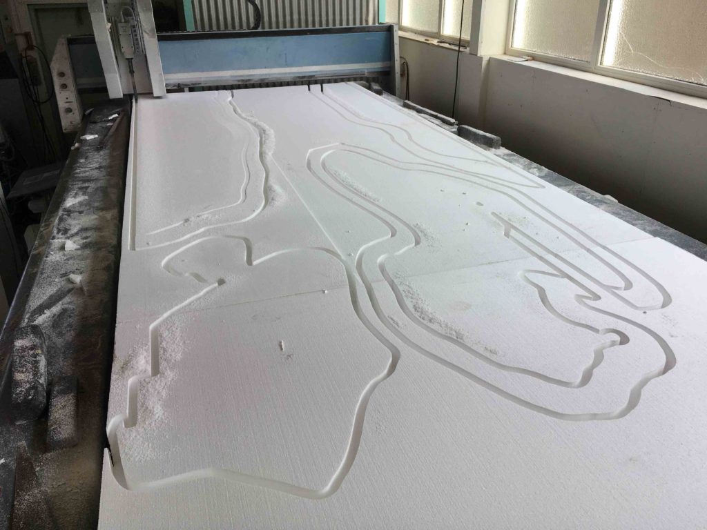 jules-dock-shaping_cnc_frezen_eps_berglandschap_modeshow_parijs