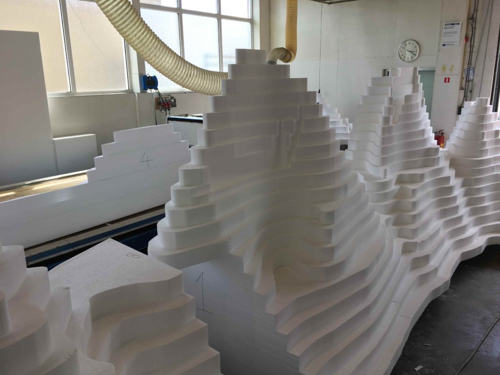 jules-dock-shaping_cnc_frezen_eps_berglandschap_modeshow_parijs