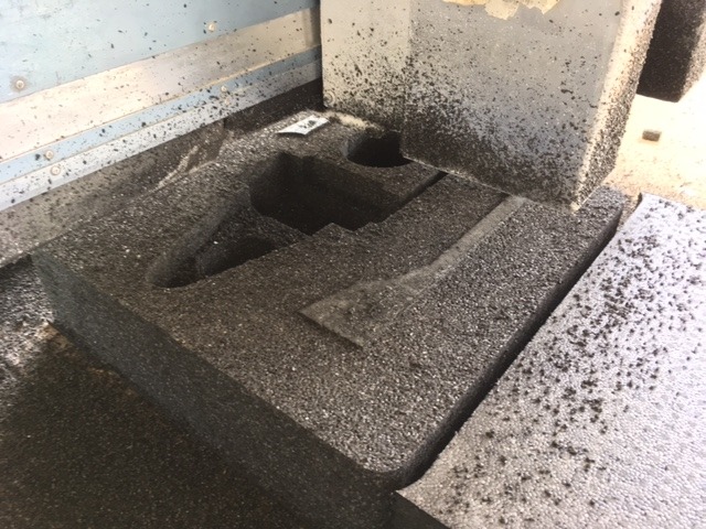 jules-dock-shaping_cnc_frezen_epp_inlays_pelican-case_offshore