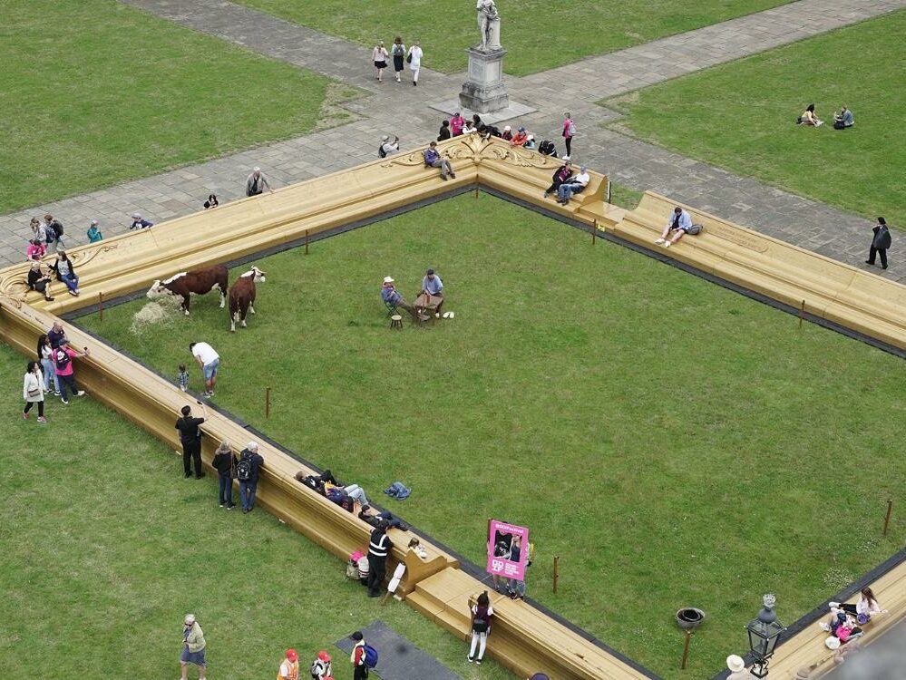 jules-dock-shaping_cnc_frezen_hout_barol lijst_3d opject_0